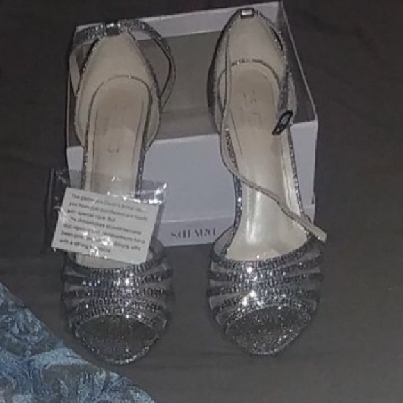 david's bridal shoes silver